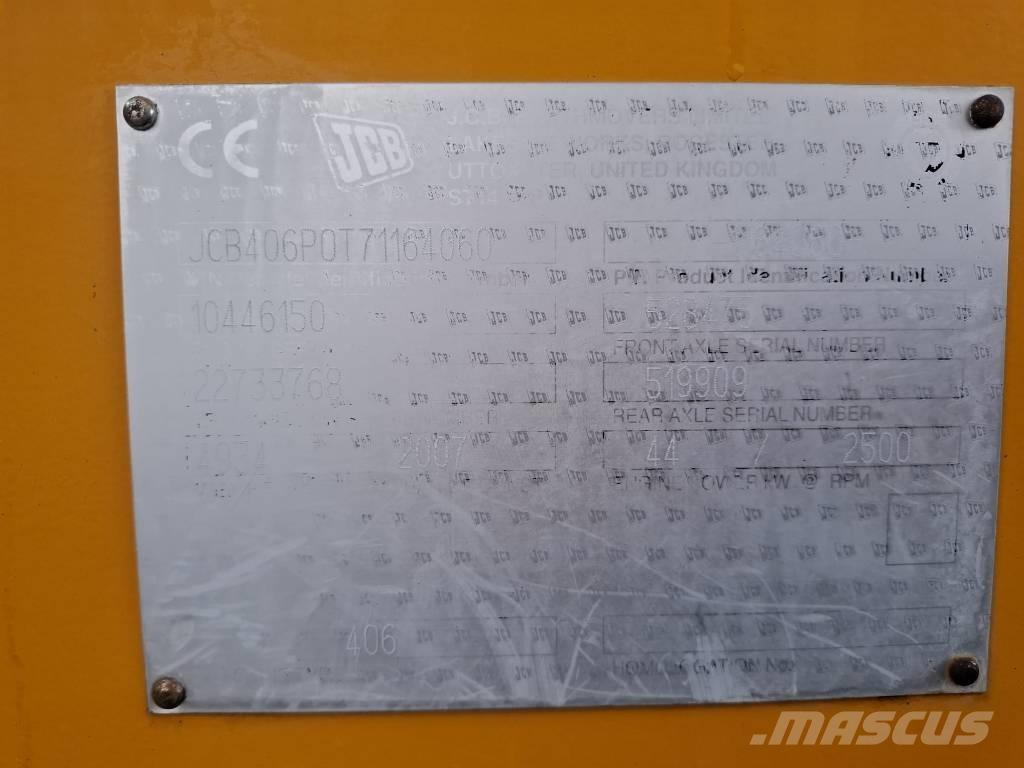JCB 406 Rataslaadurid