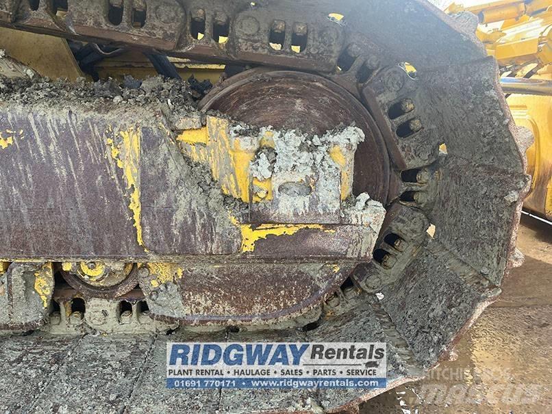 Komatsu D 71 PX-24 Buldooserid
