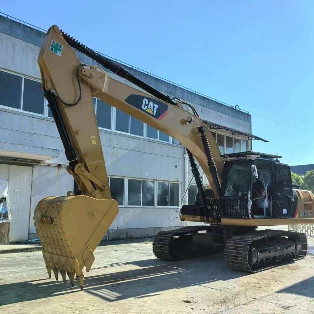 CAT 330D Roomikekskavaatorid