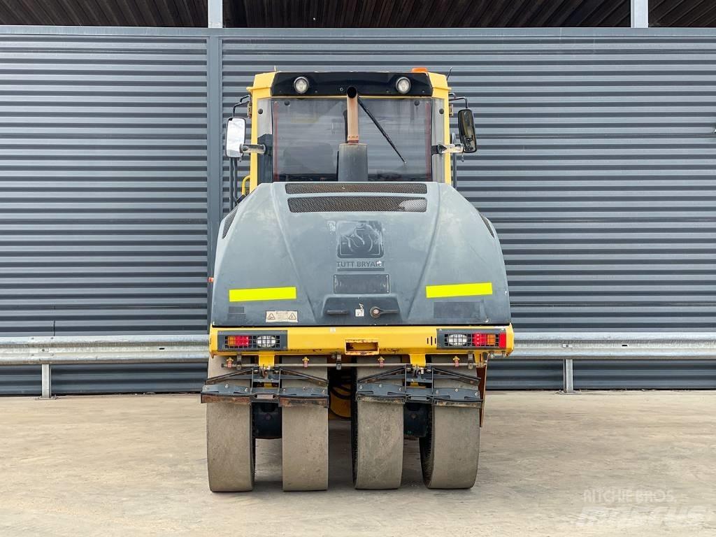 Bomag BW 25 RH Pneumorehvidega rullid
