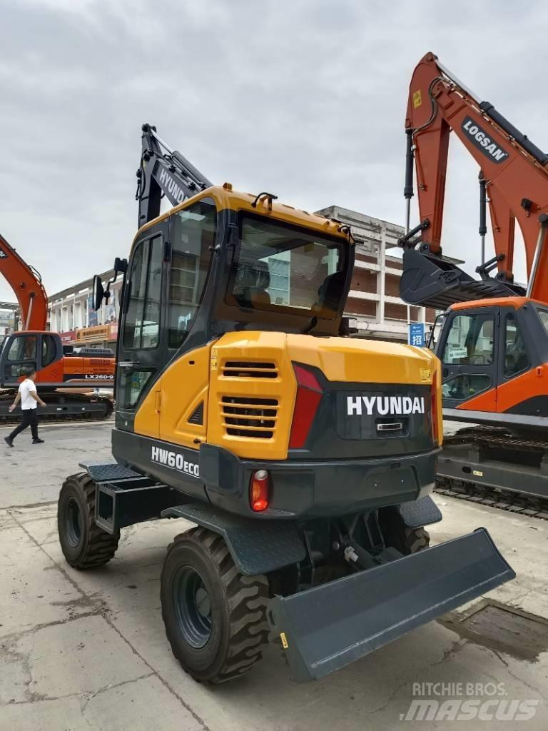 Hyundai HW 60 Eco Ratasekskavaatorid