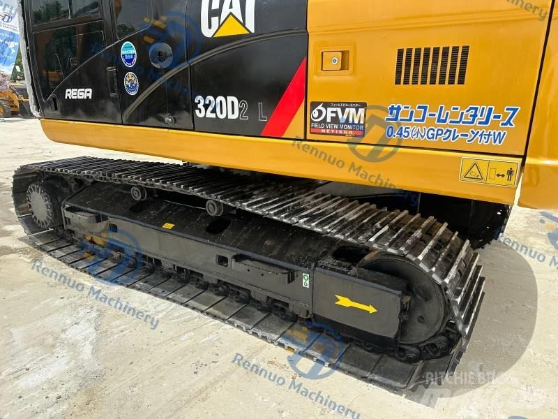 CAT CAT320D2L Roomikekskavaatorid