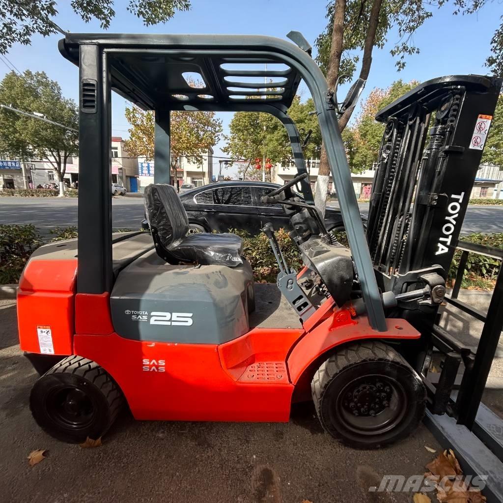 Toyota 2.5t Diiseltõstukid