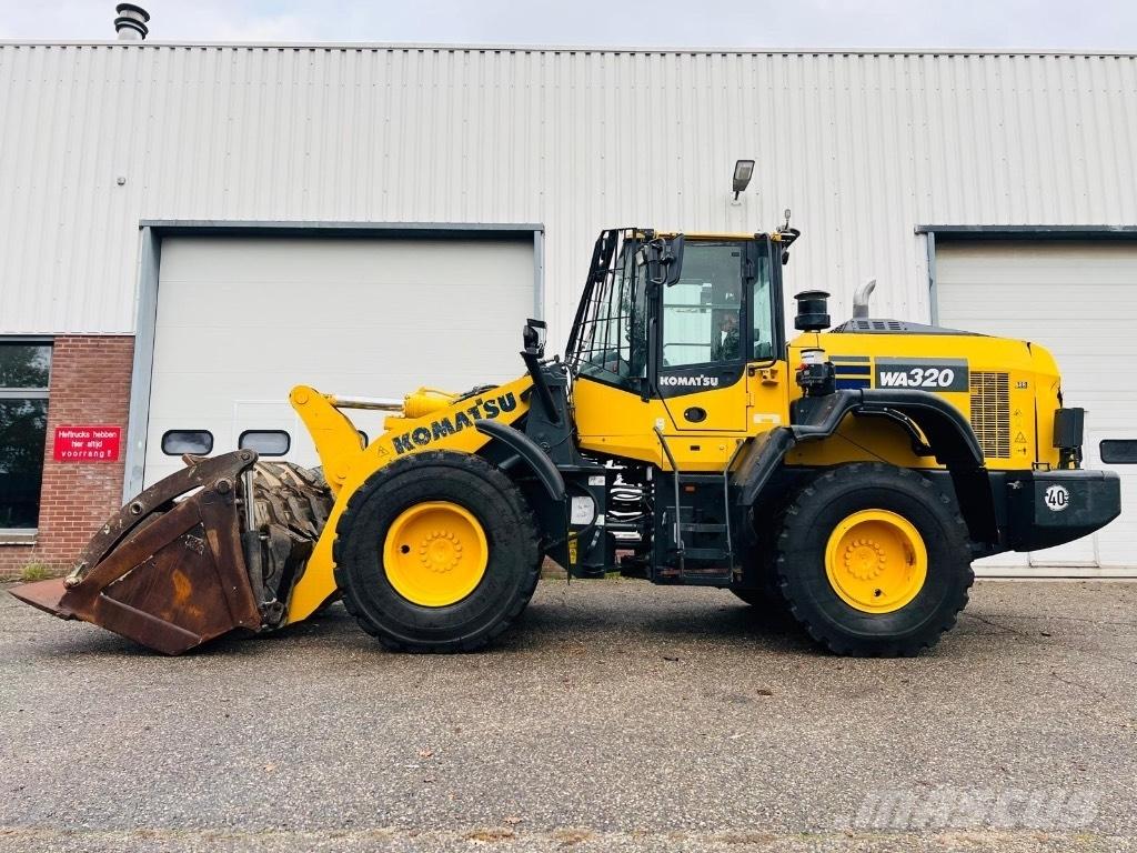 Komatsu WA 320-8 Rataslaadurid