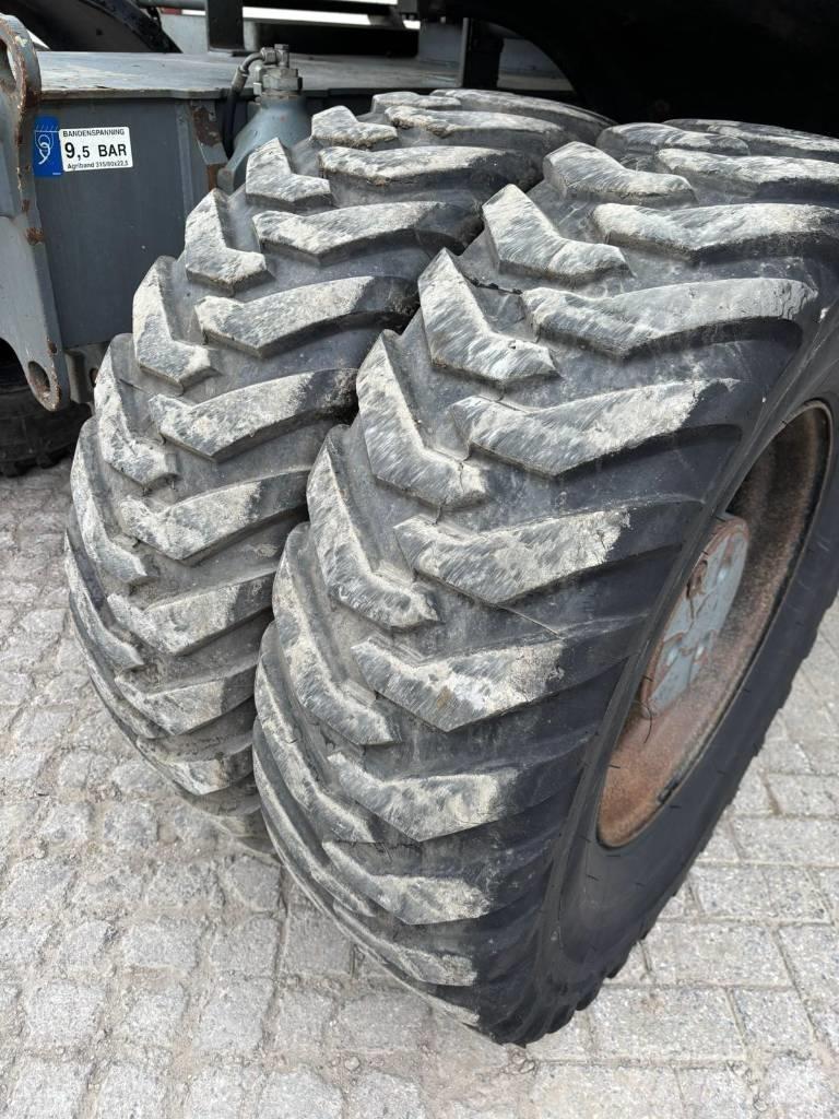 Liebherr A 918 Ratasekskavaatorid