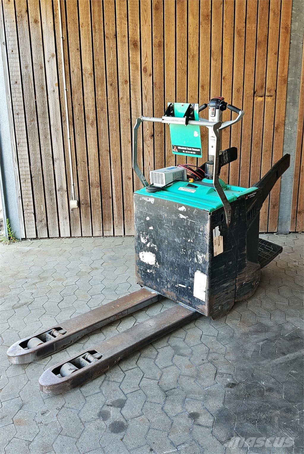 Mitsubishi PBV20N2 Platvormveok