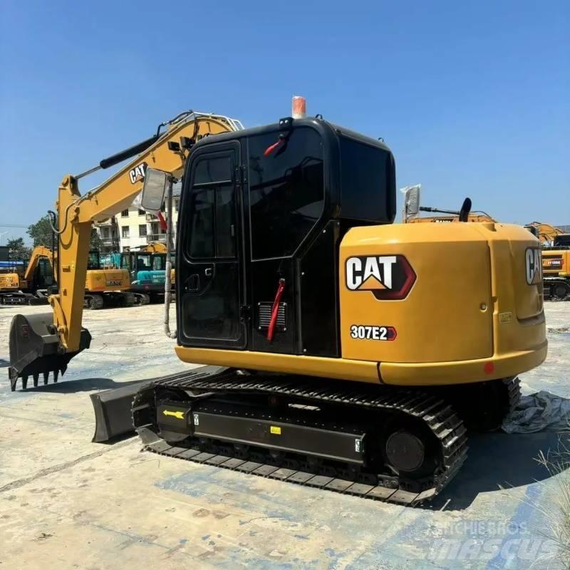 CAT 307E Roomikekskavaatorid