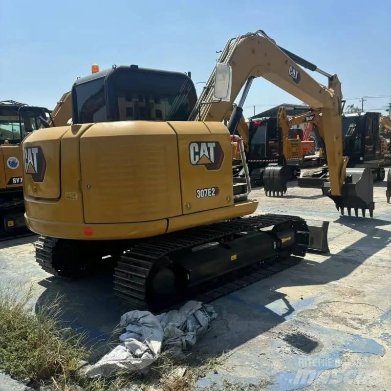 CAT 307E Roomikekskavaatorid
