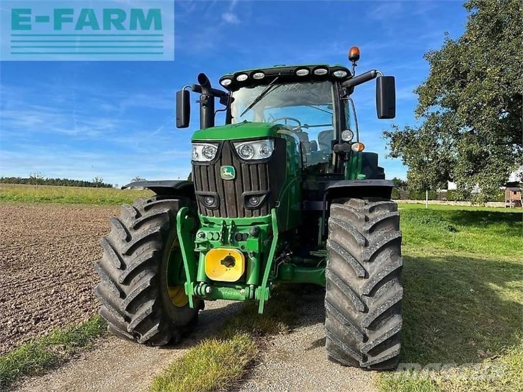 John Deere 6215r Traktorid