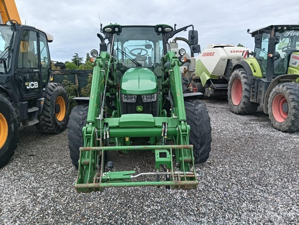 John Deere 5125 R Traktorid