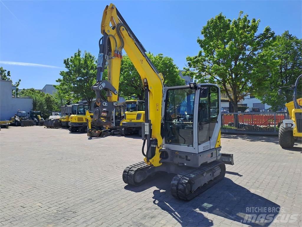 Wacker Neuson ET42 Roomikekskavaatorid