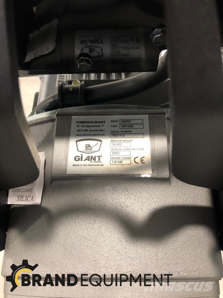 GiANT GR740E Vibraatorid