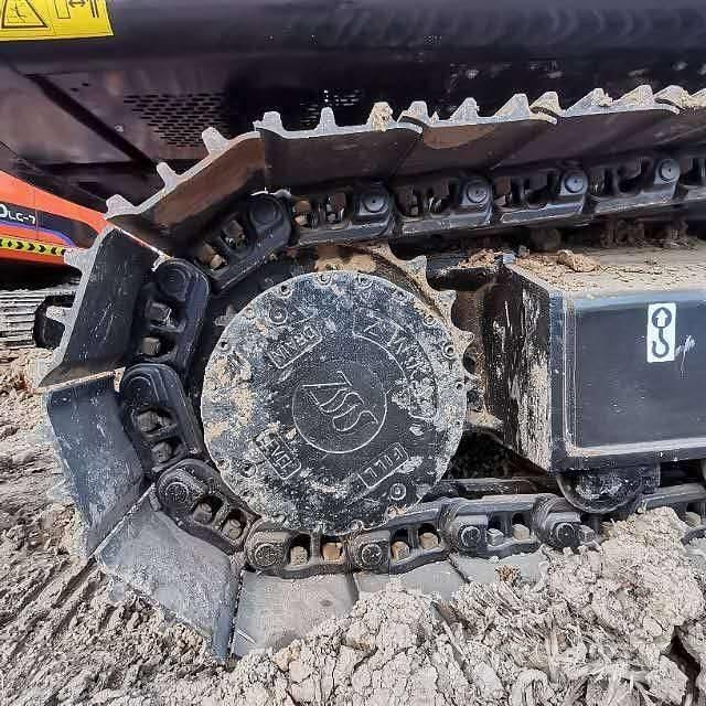 Sany SY 215 Roomikekskavaatorid