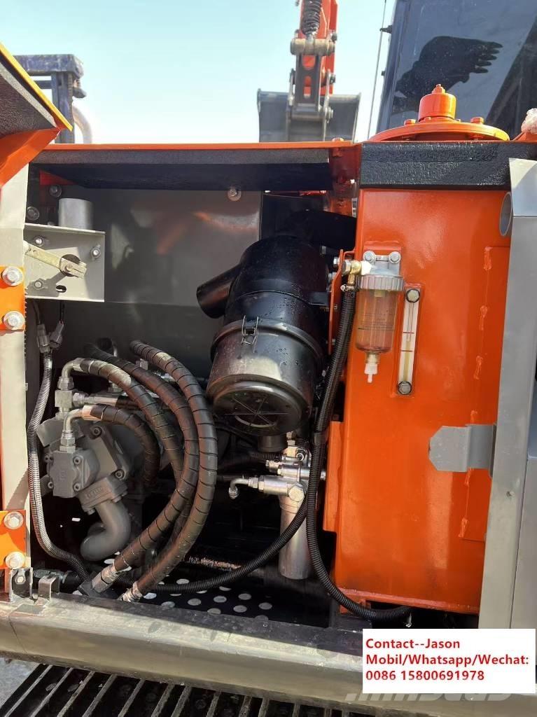 Hitachi ZX 70 Väikeekskavaatorid 7t-12t