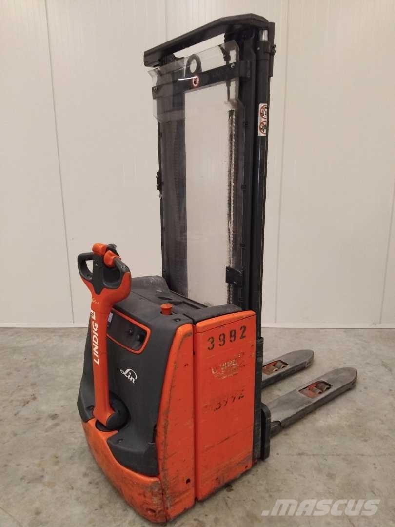 Linde L14 Platvormiga virnastajad