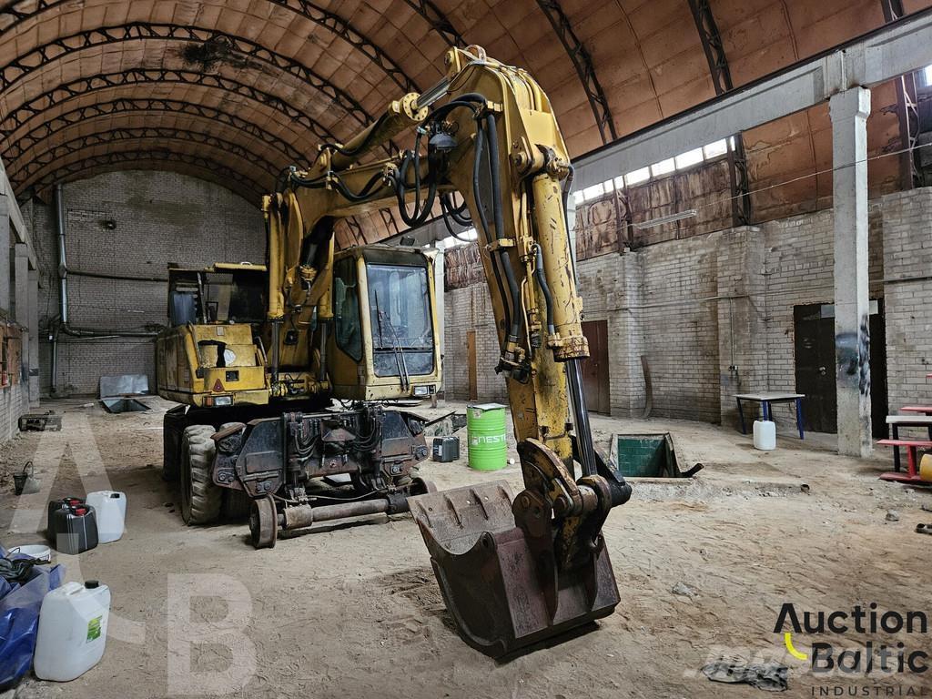 Atlas 1604 Ratasekskavaatorid