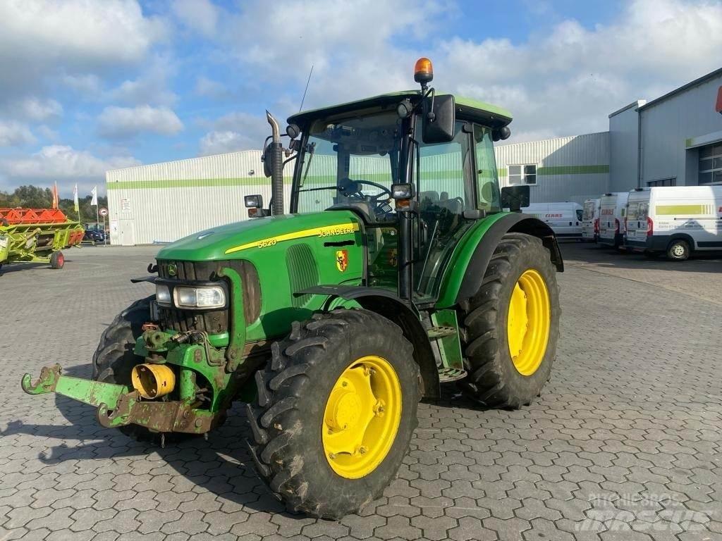 John Deere 5620 Traktorid