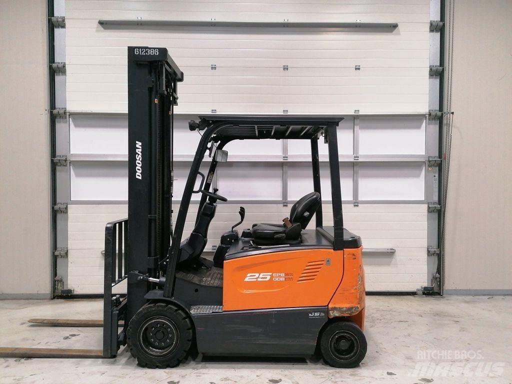 Doosan B25X-7 Elektritõstukid