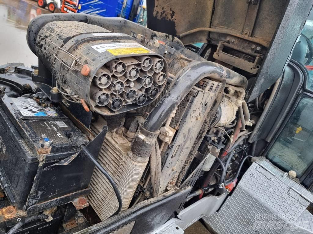 LS Mtron Plus 100 Traktorid