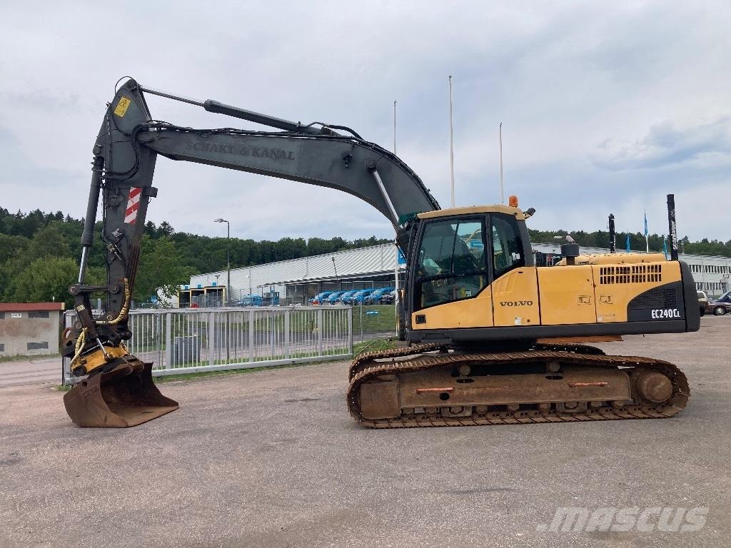 Volvo EC 240 C L Roomikekskavaatorid