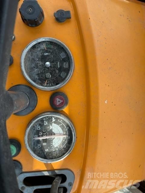 Renault R 65 14 LS Traktorid