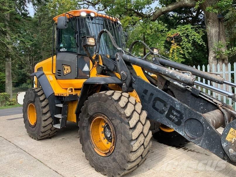 JCB 437 HT Rataslaadurid