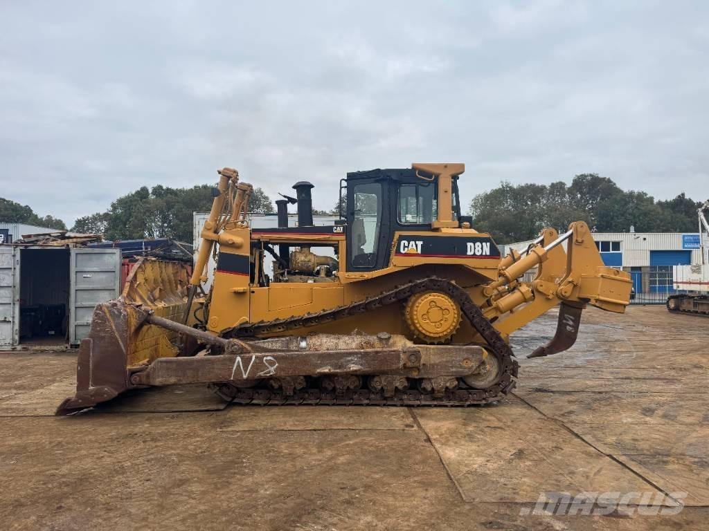 CAT D 8 N Buldooserid