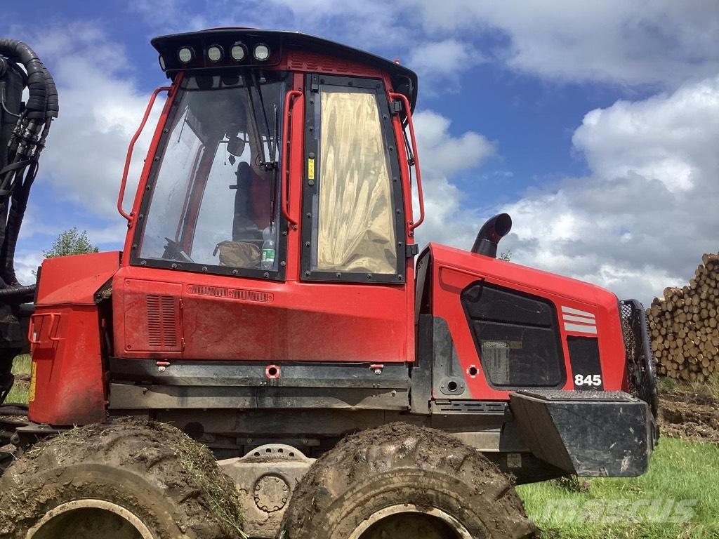 Komatsu 845 Forwarderid