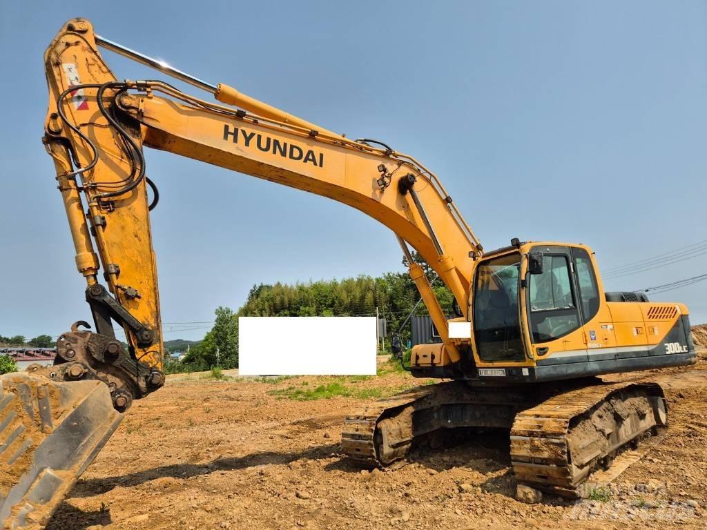 Hyundai Robex 300 LC Roomikekskavaatorid