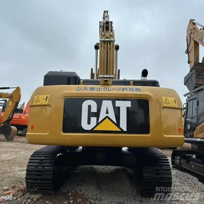 CAT 330 D Roomikekskavaatorid