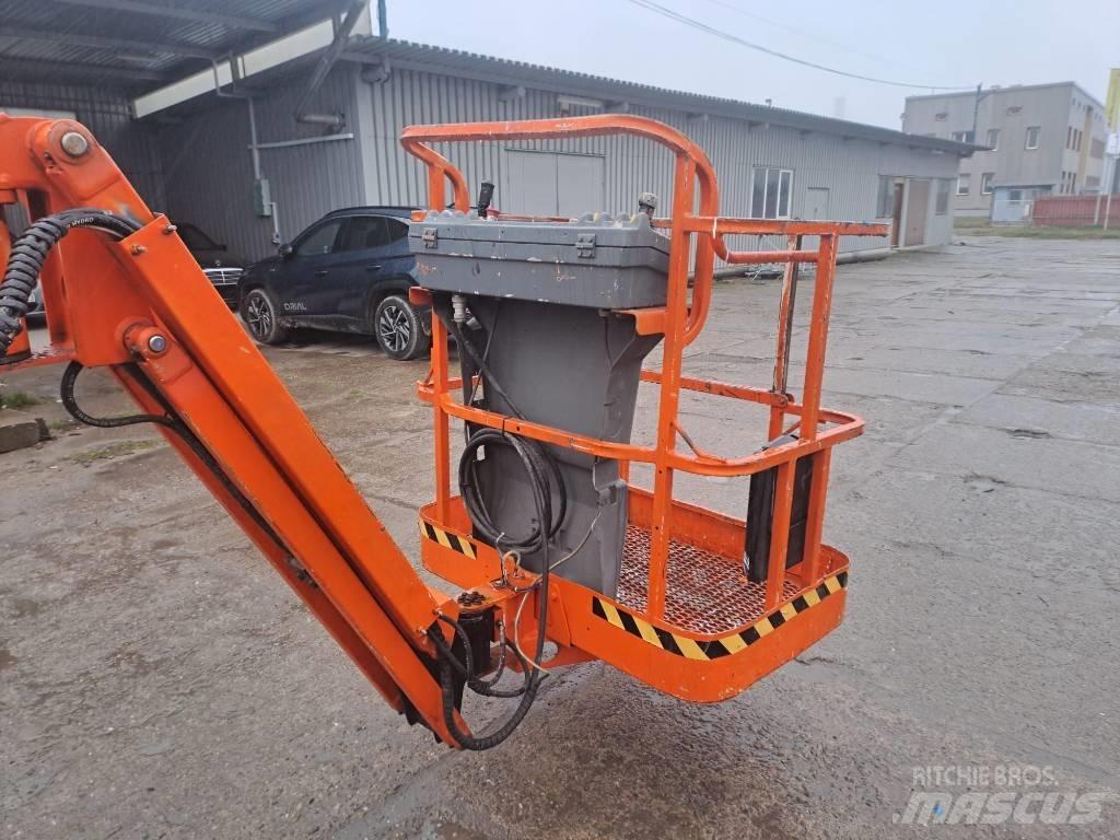 JLG E 300 AJP Iseliikuvad poomtõstukid