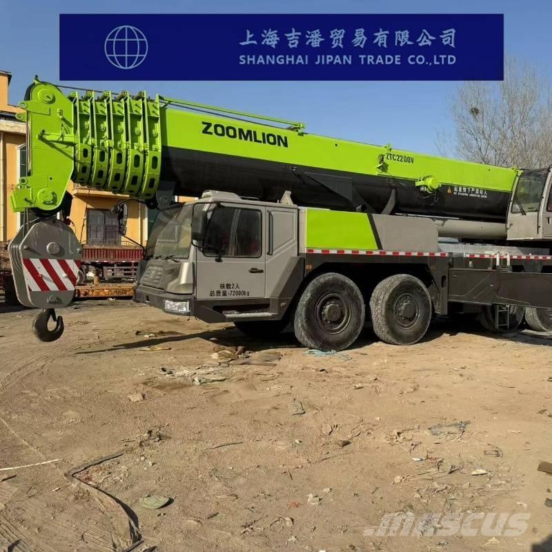 Zoomlion ZTC 2200 V Maastikutõstukid