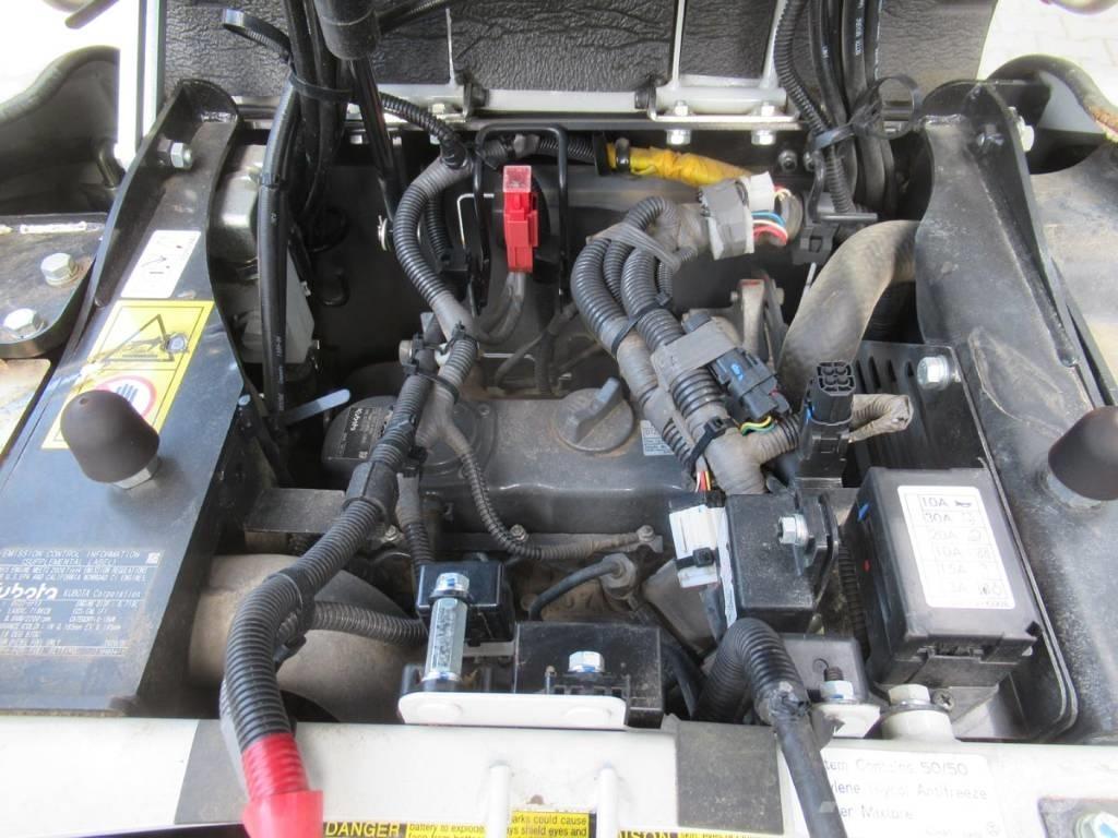Takeuchi TB 210 R Miniekskavaatorid < 7 t