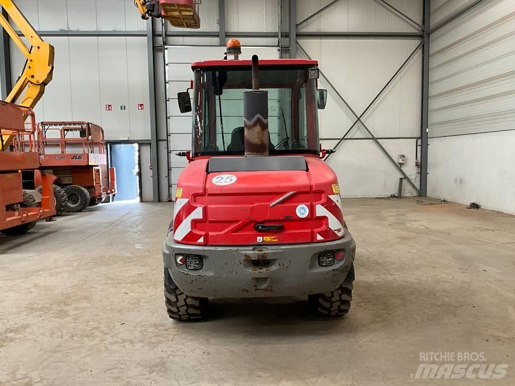 Volvo L 25 F Rataslaadurid