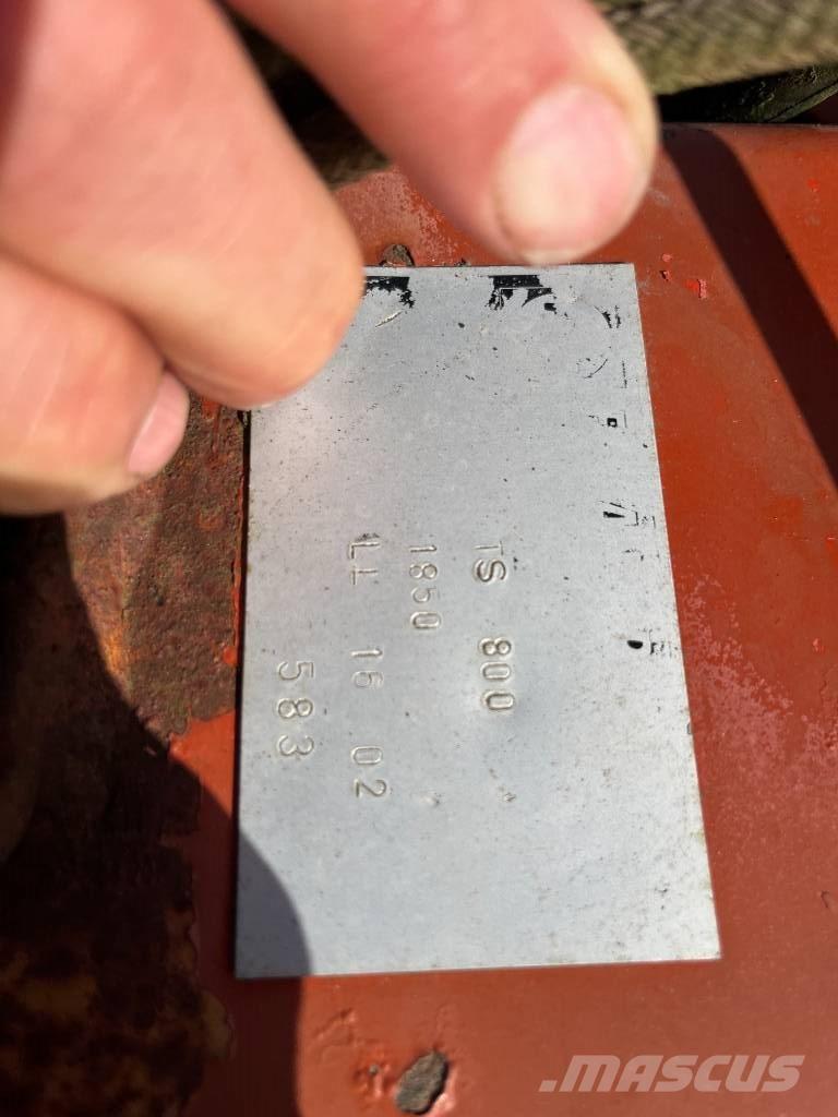 Fella TS 800 Vaalutid ja kaarutid