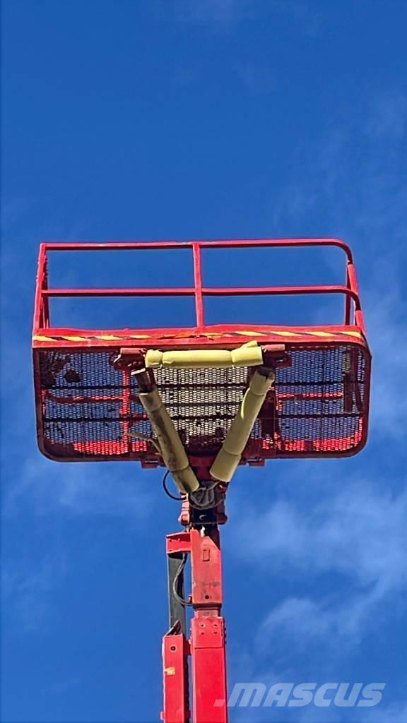 JLG 510 AJ Iseliikuvad poomtõstukid