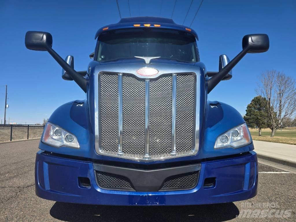 Peterbilt 579 Sadulveokid