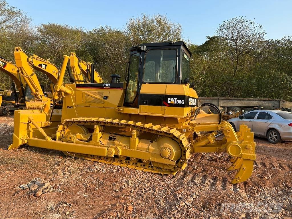 CAT D6G Buldooserid