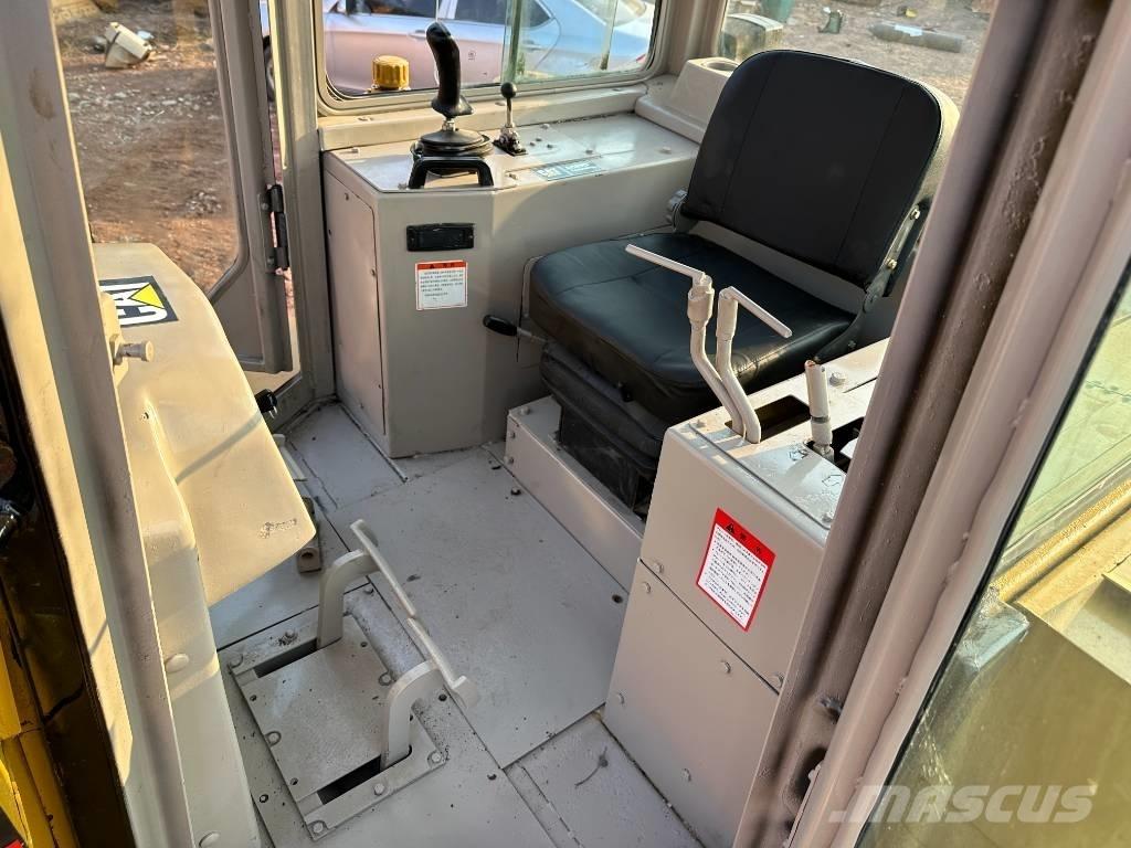 CAT D6G Buldooserid