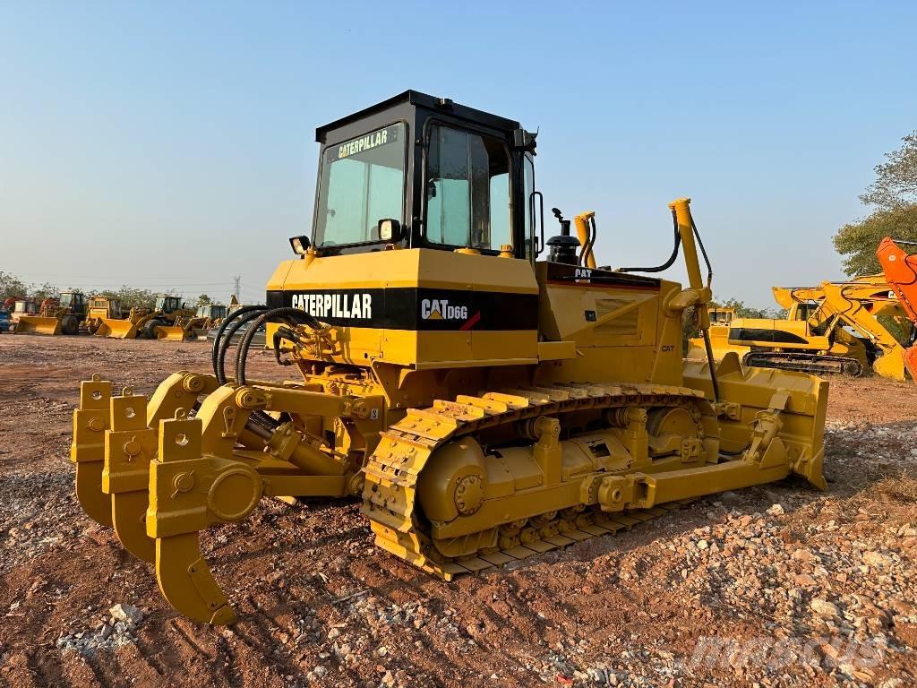CAT D6G Buldooserid