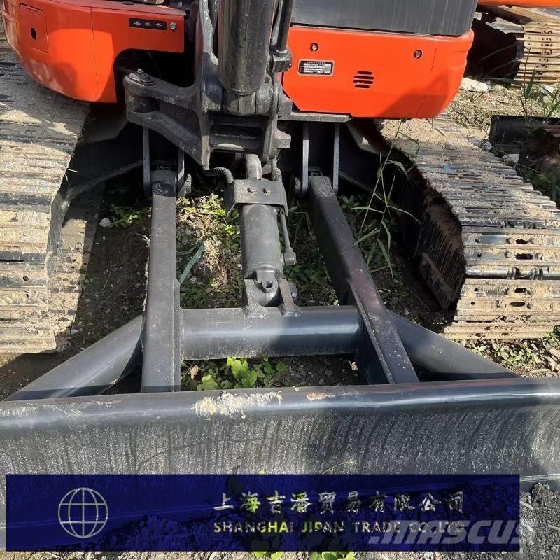 Kubota U 40 Miniekskavaatorid < 7 t
