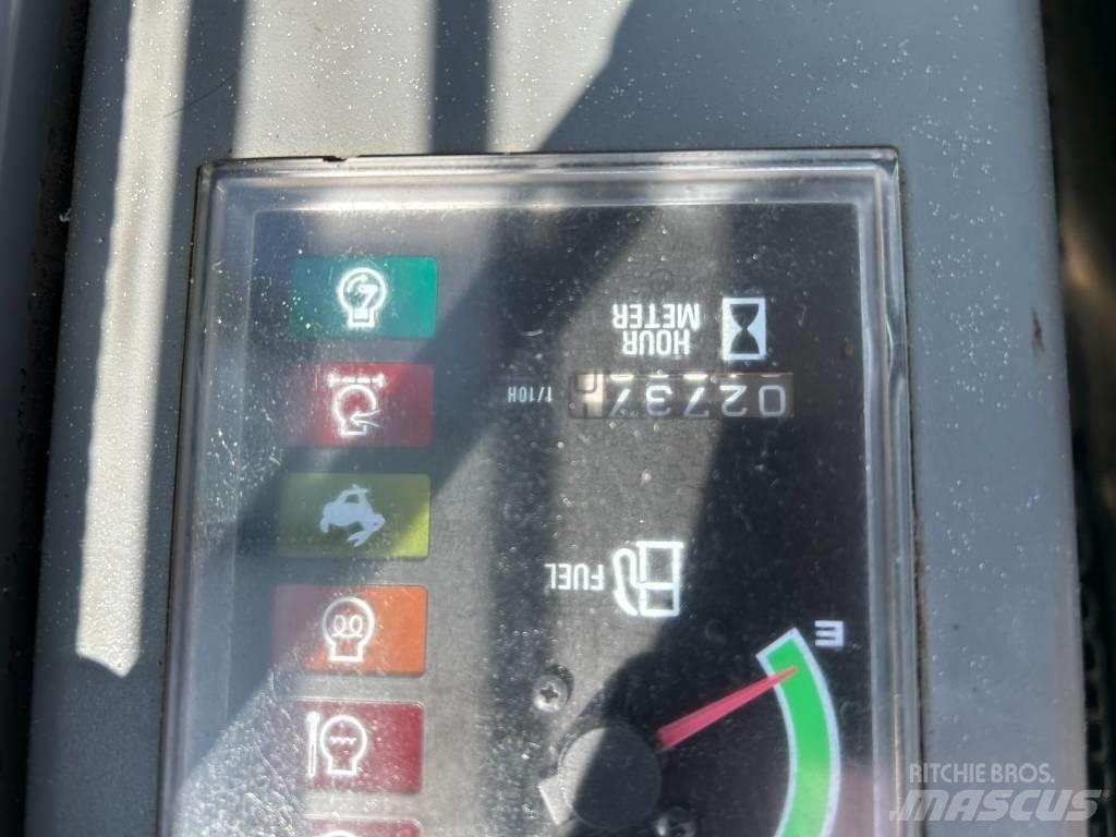 Takeuchi TB 153 FR Miniekskavaatorid < 7 t