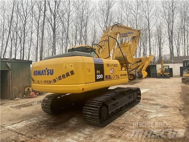 Komatsu pc200-7 Roomikekskavaatorid