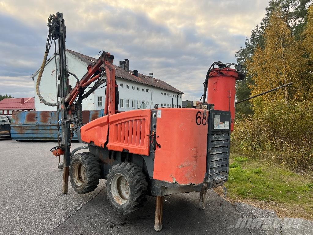 Sandvik DC 125R Vertikaalsed puurmasinad