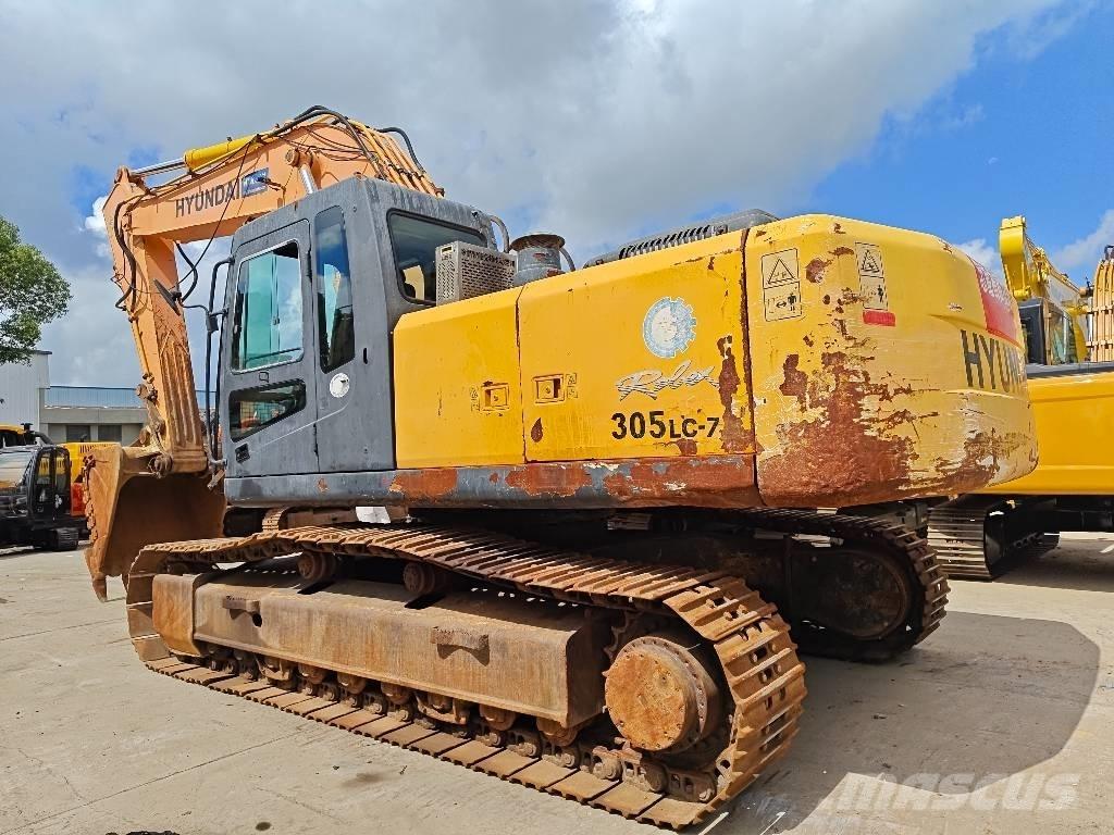 Hyundai R305LC-7 Roomikekskavaatorid