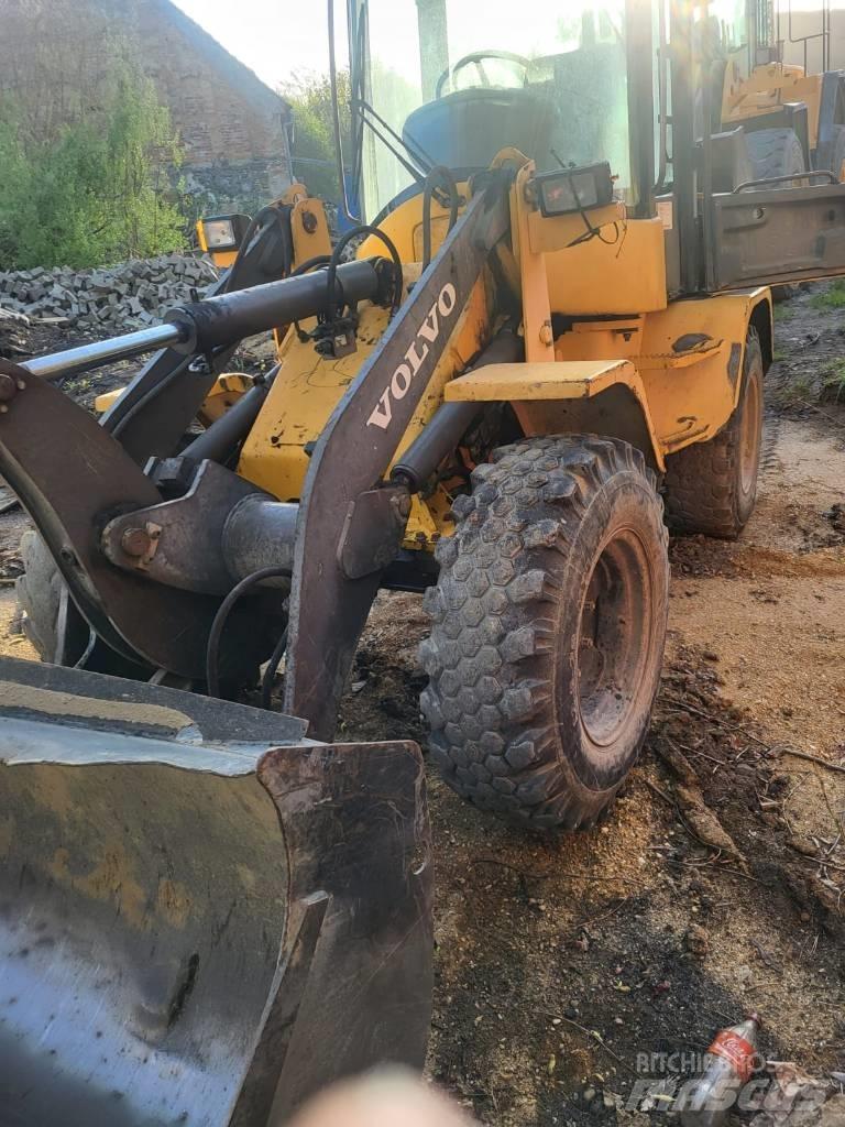 Volvo L 30 B Rataslaadurid