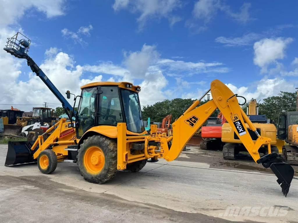 JCB 3 CX Ekskavaatorlaadurid