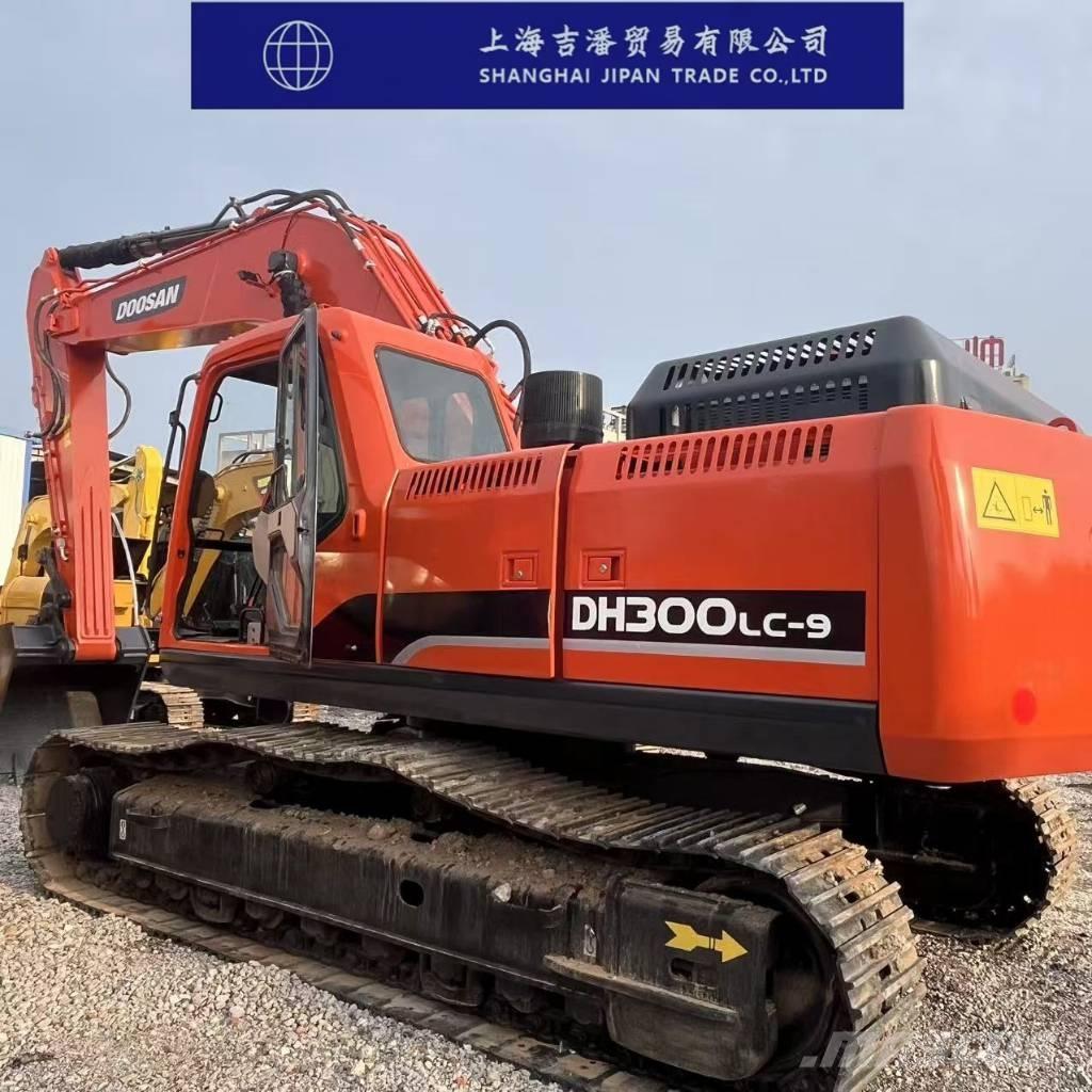 Doosan DH 300 Roomikekskavaatorid