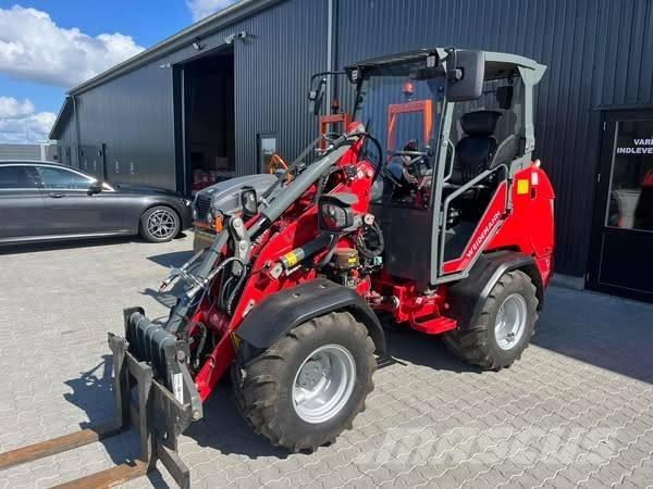Weidemann 1390 Väikelaadurid