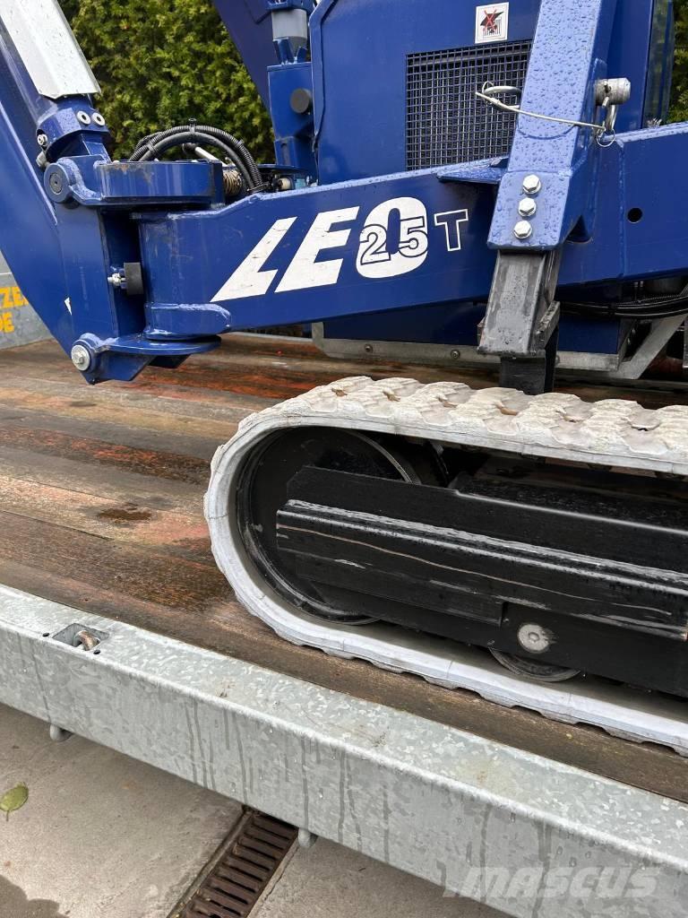 Teupen Leo 25T Teleskoop poomtõstukid